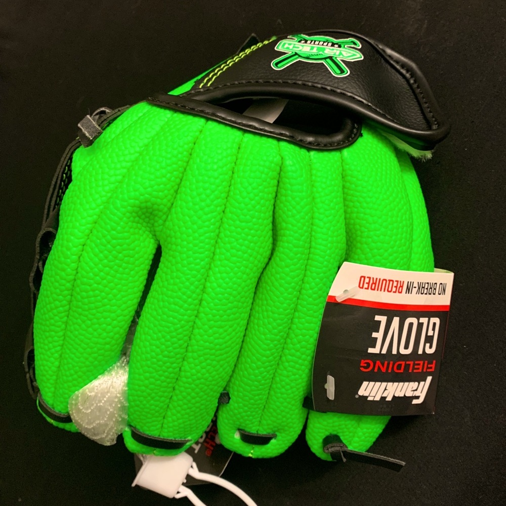 Franklin Teeball glove